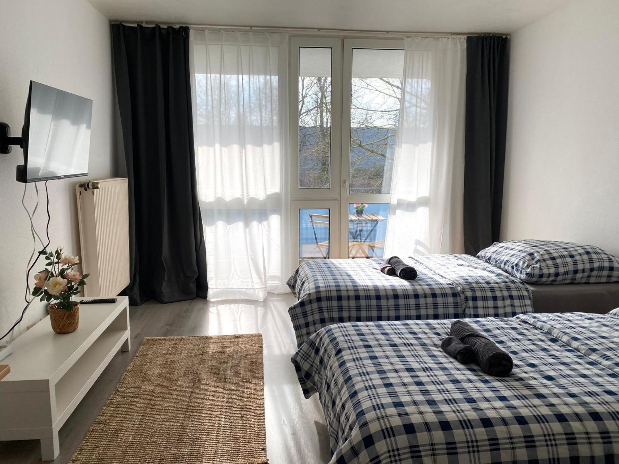 Sweet Home Apartment Hannover West - Contactless Check-In Eksteriør billede