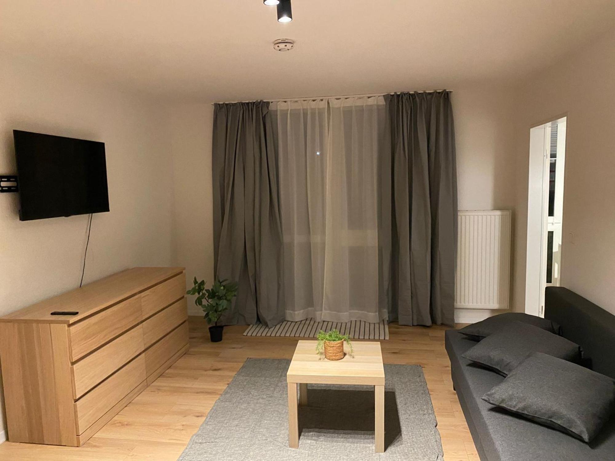 Sweet Home Apartment Hannover West - Contactless Check-In Eksteriør billede